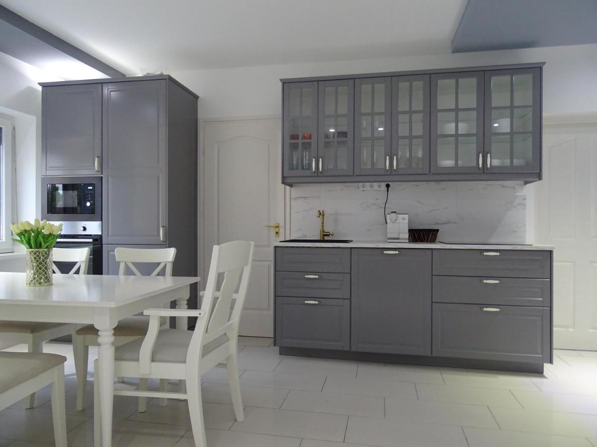 Dorothy Apartman Siófok Buitenkant foto