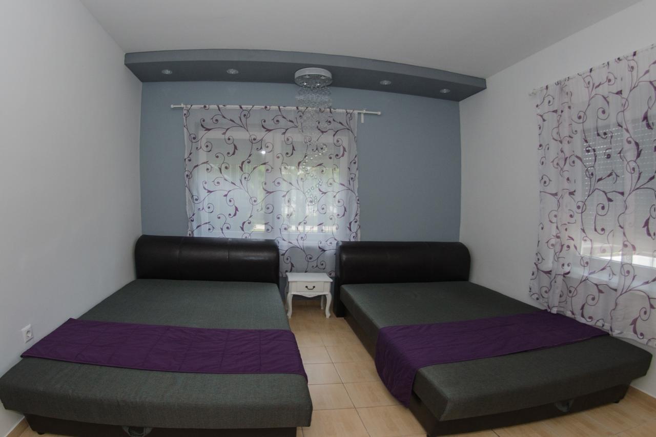 Dorothy Apartman Siófok Buitenkant foto